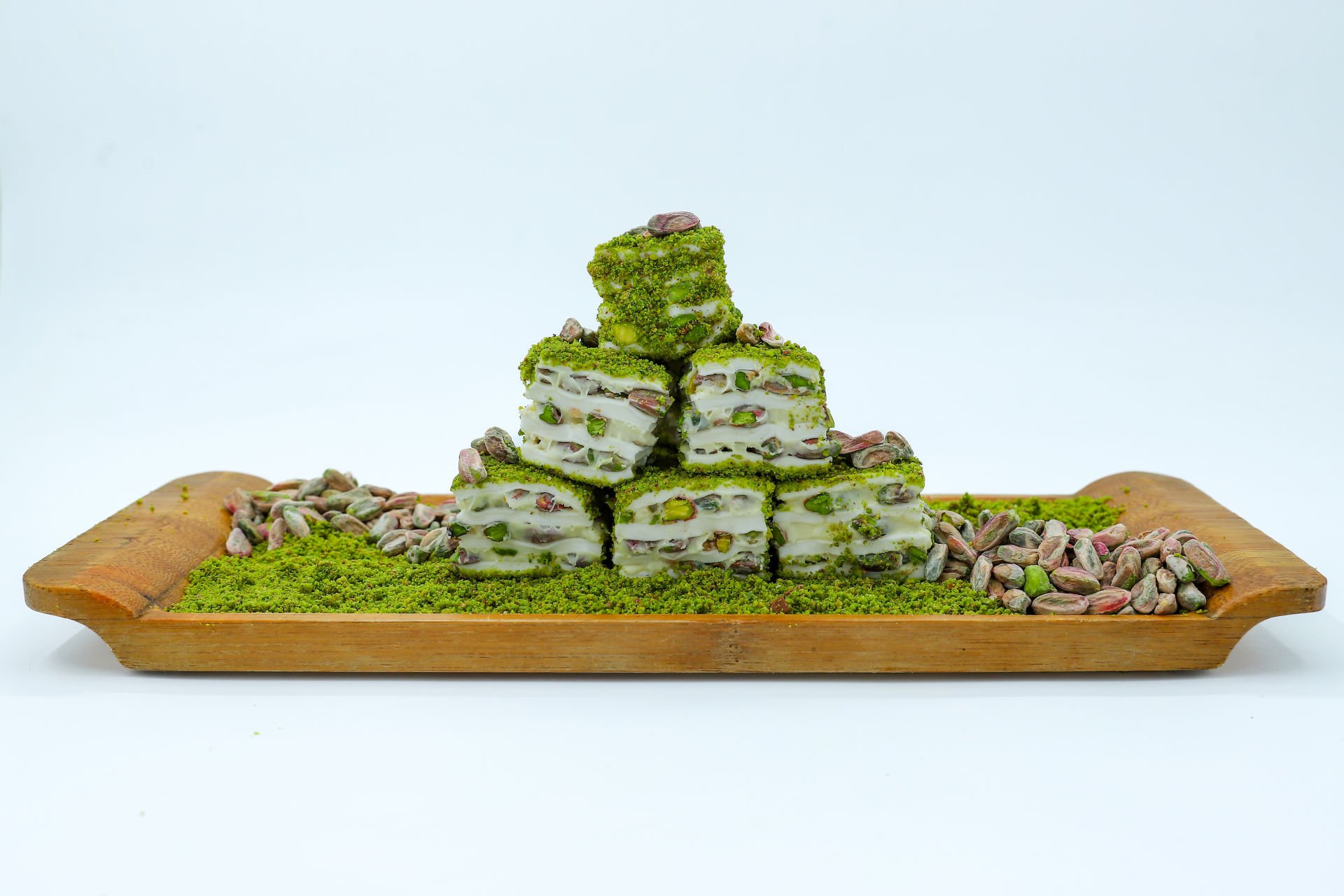 Antep fıstıklı baklava lokum